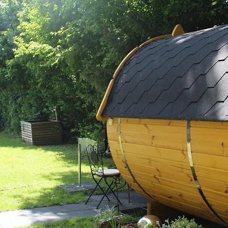 Holz-wohnfass In Muenchen-nymphenburg Apartmán Mnichov