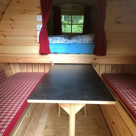 Apartment Holz-wohnfass In Muenchen-nymphenburg