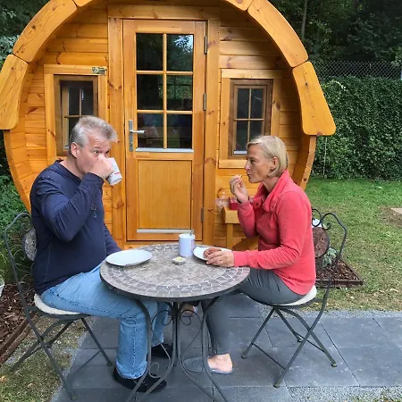Apartment Holz-wohnfass In Muenchen-nymphenburg Munich