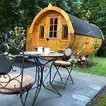 Holz-wohnfass In Muenchen-nymphenburg Apartment