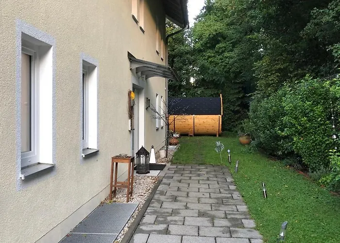 아파트 Holz-wohnfass In Muenchen-nymphenburg 뮌헨